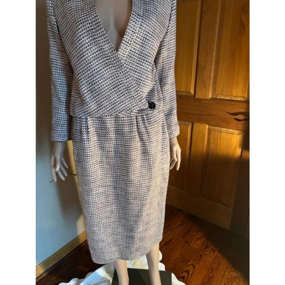 THAT'S ME Suit Women Size 5/6 Pink/Black/White 2PCs Blazer & Skirt Suit Set